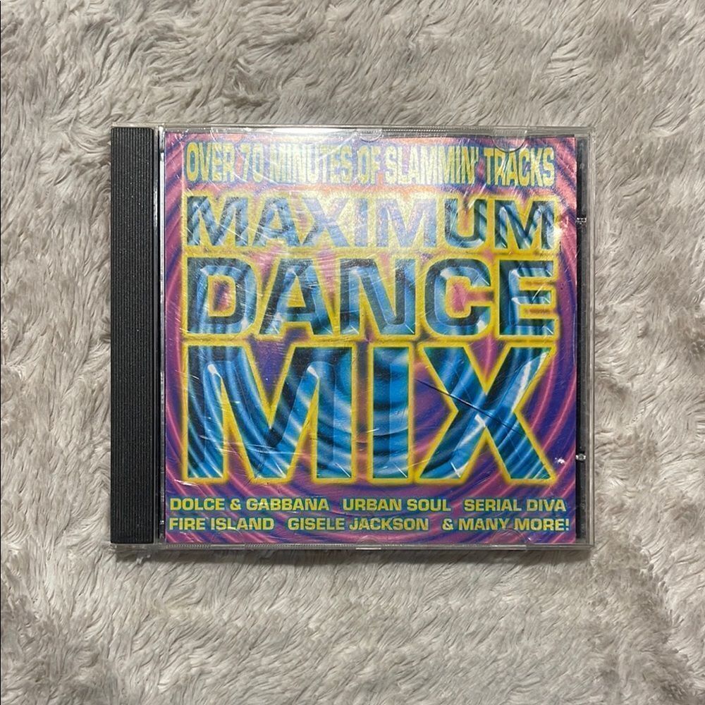 Maximum dance mix CD